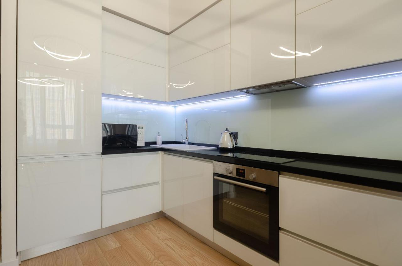 Petrovdom Apartment 77-94-59 In Rc Tetris Hall, Dilova Street 1-2 Kyiv Exterior photo