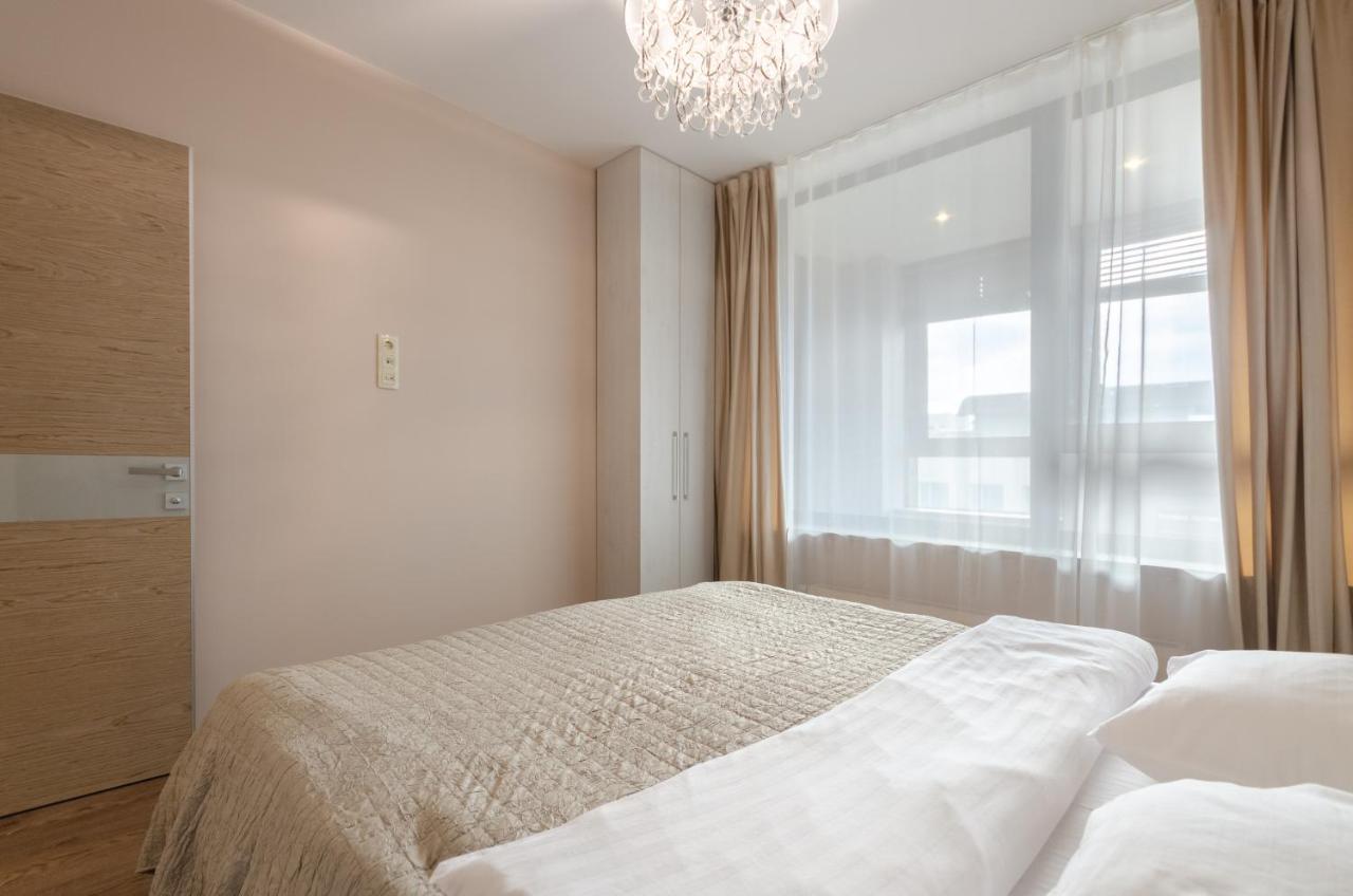 Petrovdom Apartment 77-94-59 In Rc Tetris Hall, Dilova Street 1-2 Kyiv Exterior photo